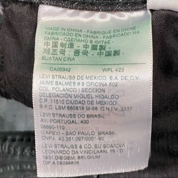 Levi’s 701 High Rise Skinny size 30 color- black sequin side stripe - Picture 9 of 11